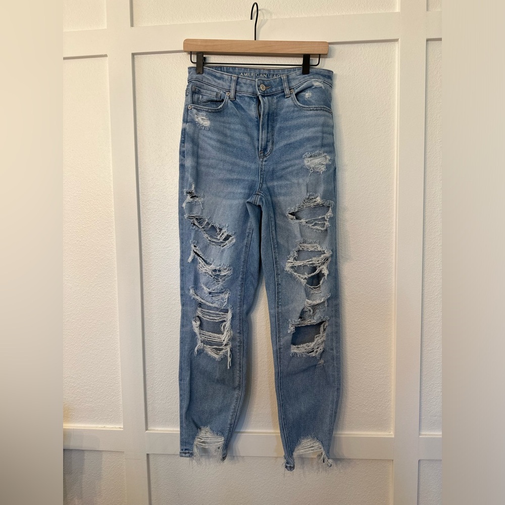 American Eagle Stretch Distressed  Jeans Women's Size 6